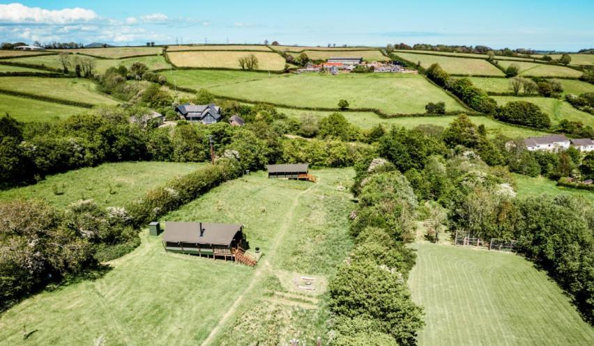 Brackenhill Glamping - Safari Tent With Hot Tub - Sleeps 6 Ivybridge Exteriér fotografie